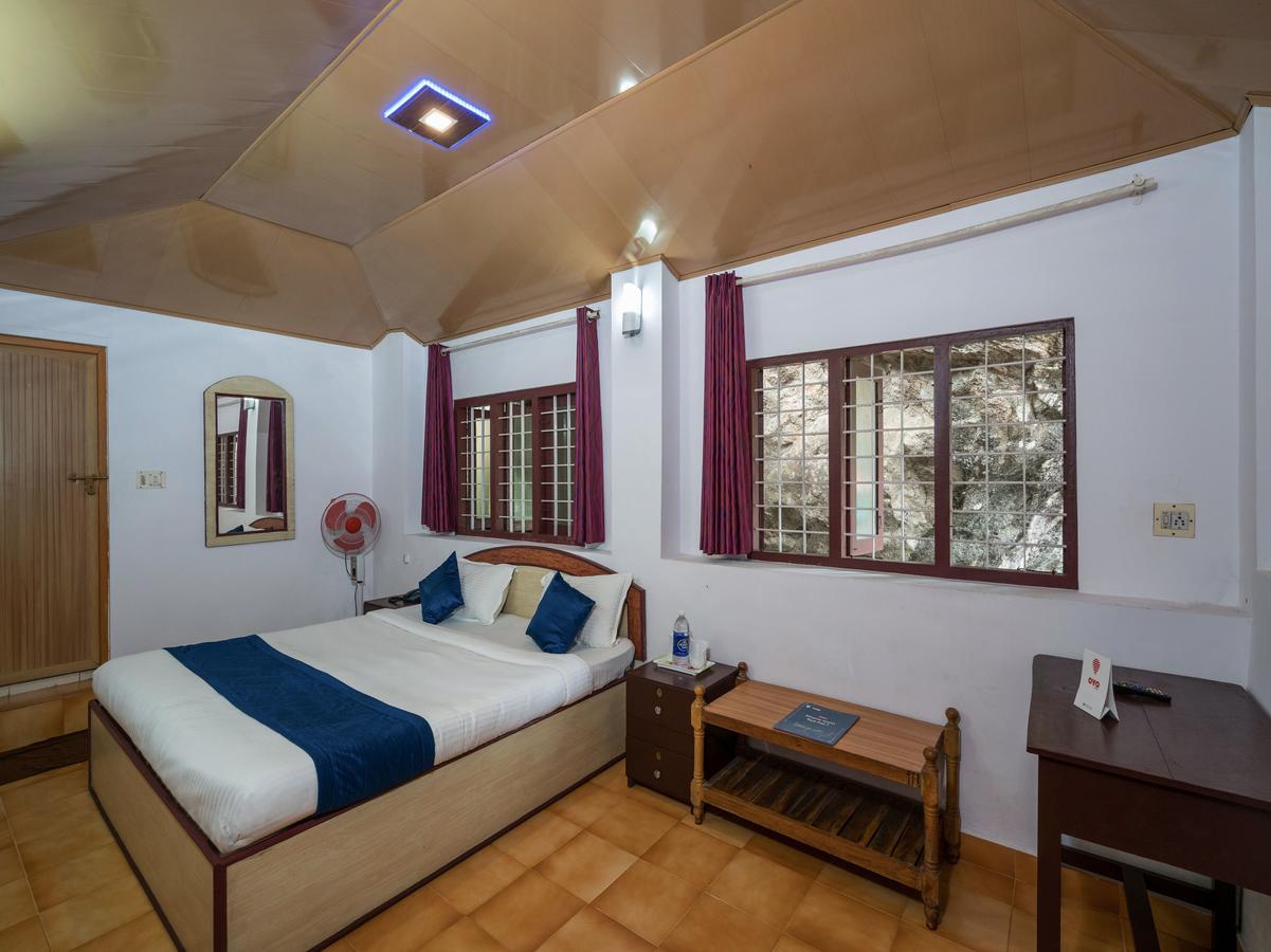 Oyo 10262 Hotel Munnar Rock Ngoại thất bức ảnh