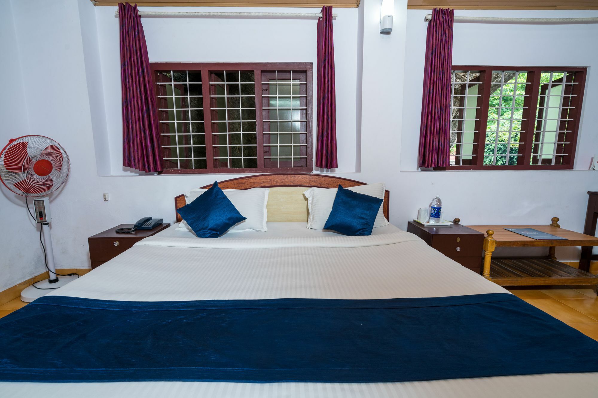 Oyo 10262 Hotel Munnar Rock Ngoại thất bức ảnh