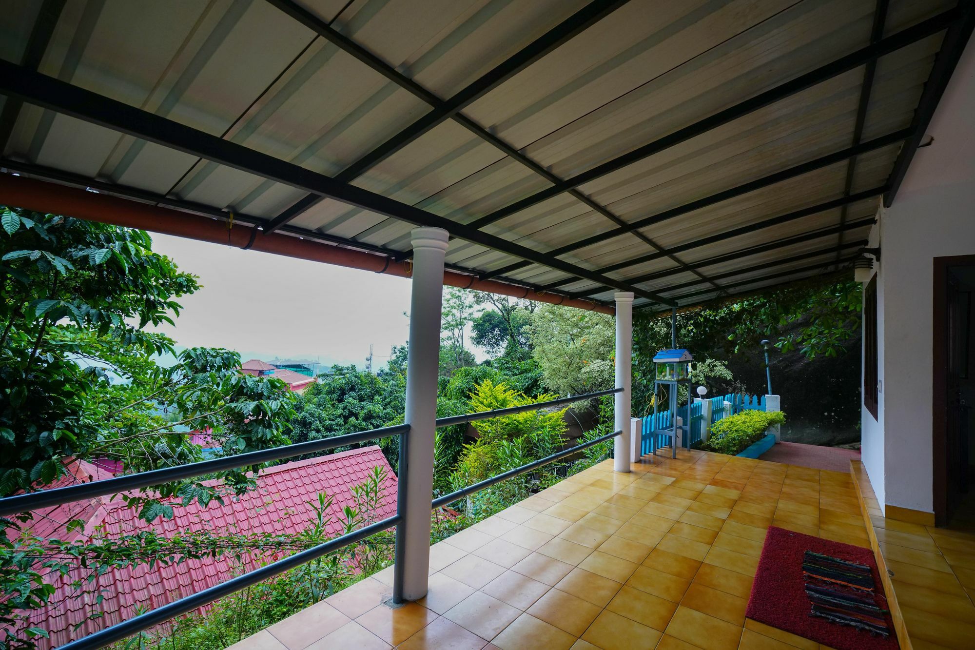 Oyo 10262 Hotel Munnar Rock Ngoại thất bức ảnh